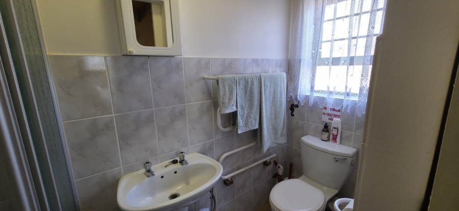 3 Bedroom Property for Sale in Fraaiuitsig Western Cape